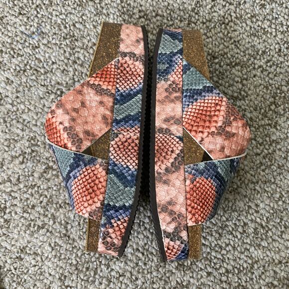 Free People Sidelines Sandals Size 38 or 7.5 Candy Pink Blue Flatform Boho - Picture 8 of 13